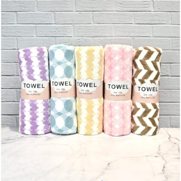 Handuk Microfiber Zigzag Polkadot